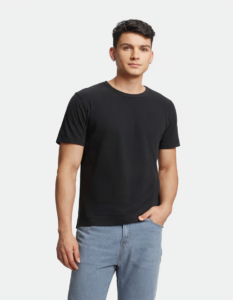 blacktshirt